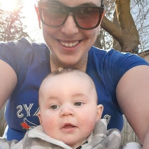 Meet your Posher, Sabrina